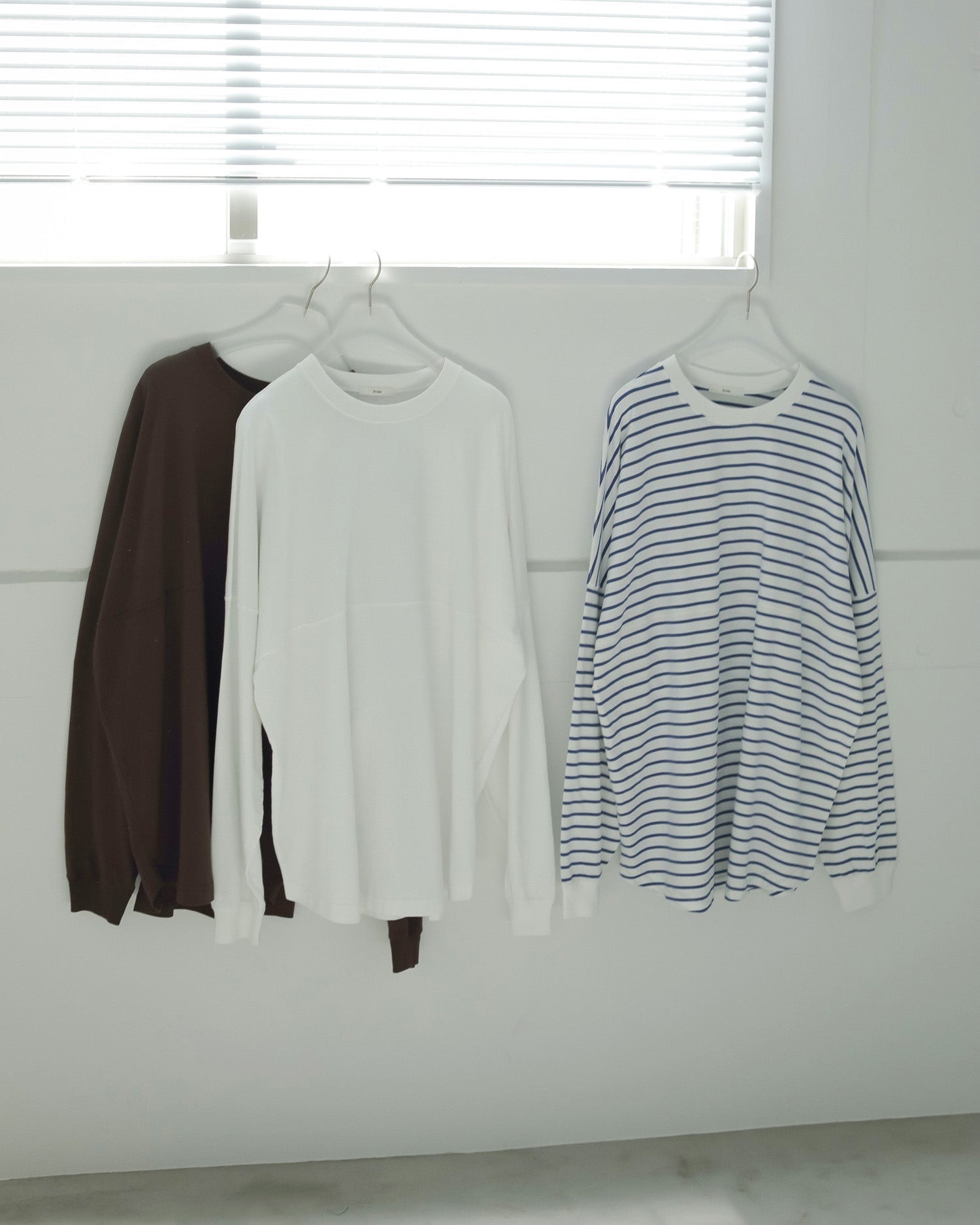 【anuke 2026 PRE FALL COLLECTION】Pattern Big Long T-shirts - Champdelarose