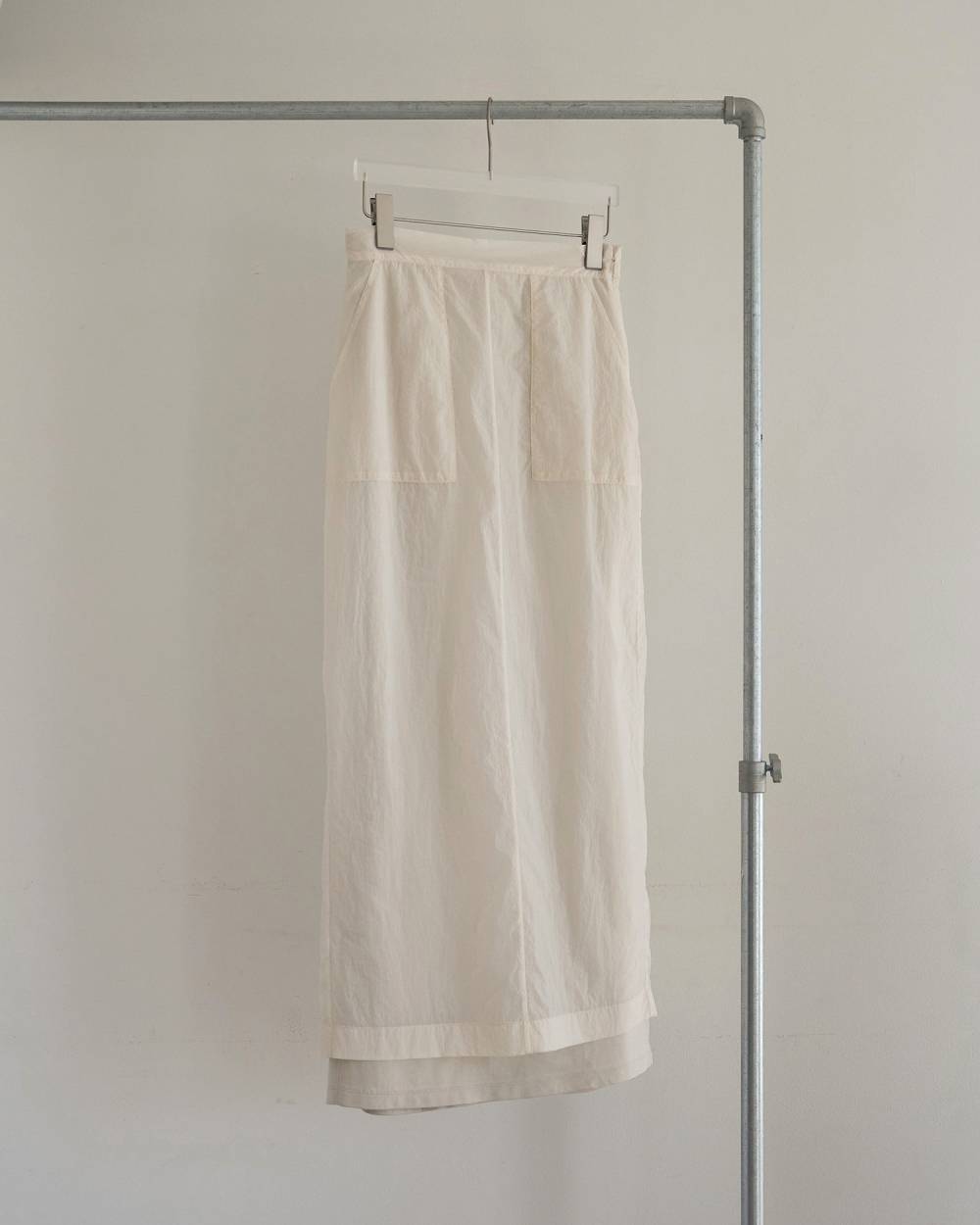 【anuke 2026 PRE FALL COLLECTION】Sheer Workpocket Skirt - Champdelarose