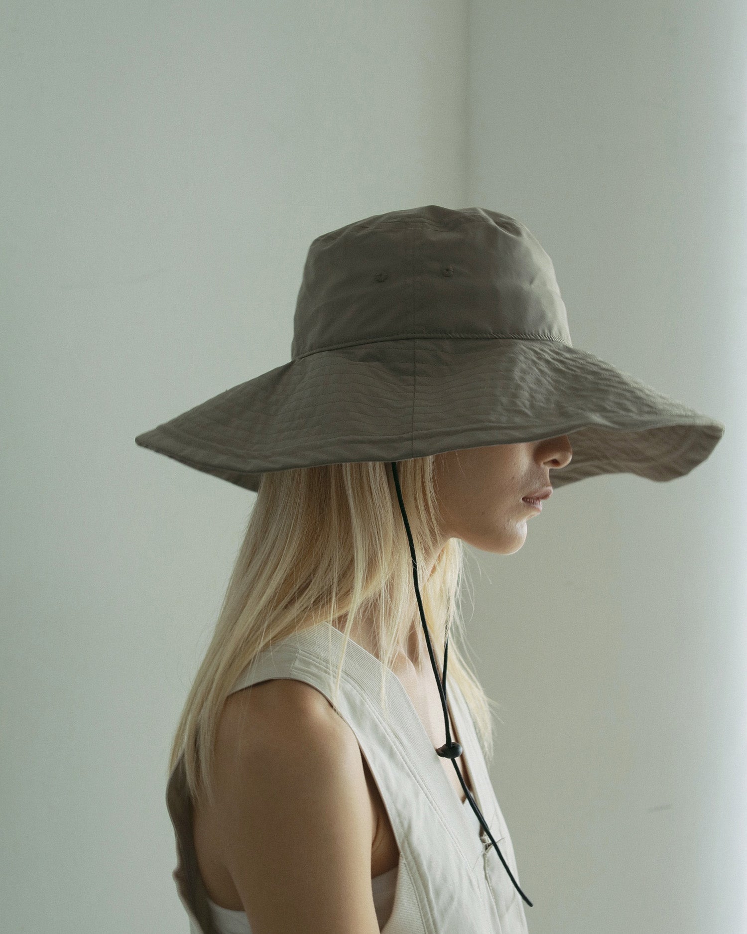 【anuke 2026 PRE FALL COLLECTION】Stitch Nylon Hat - Champdelarose