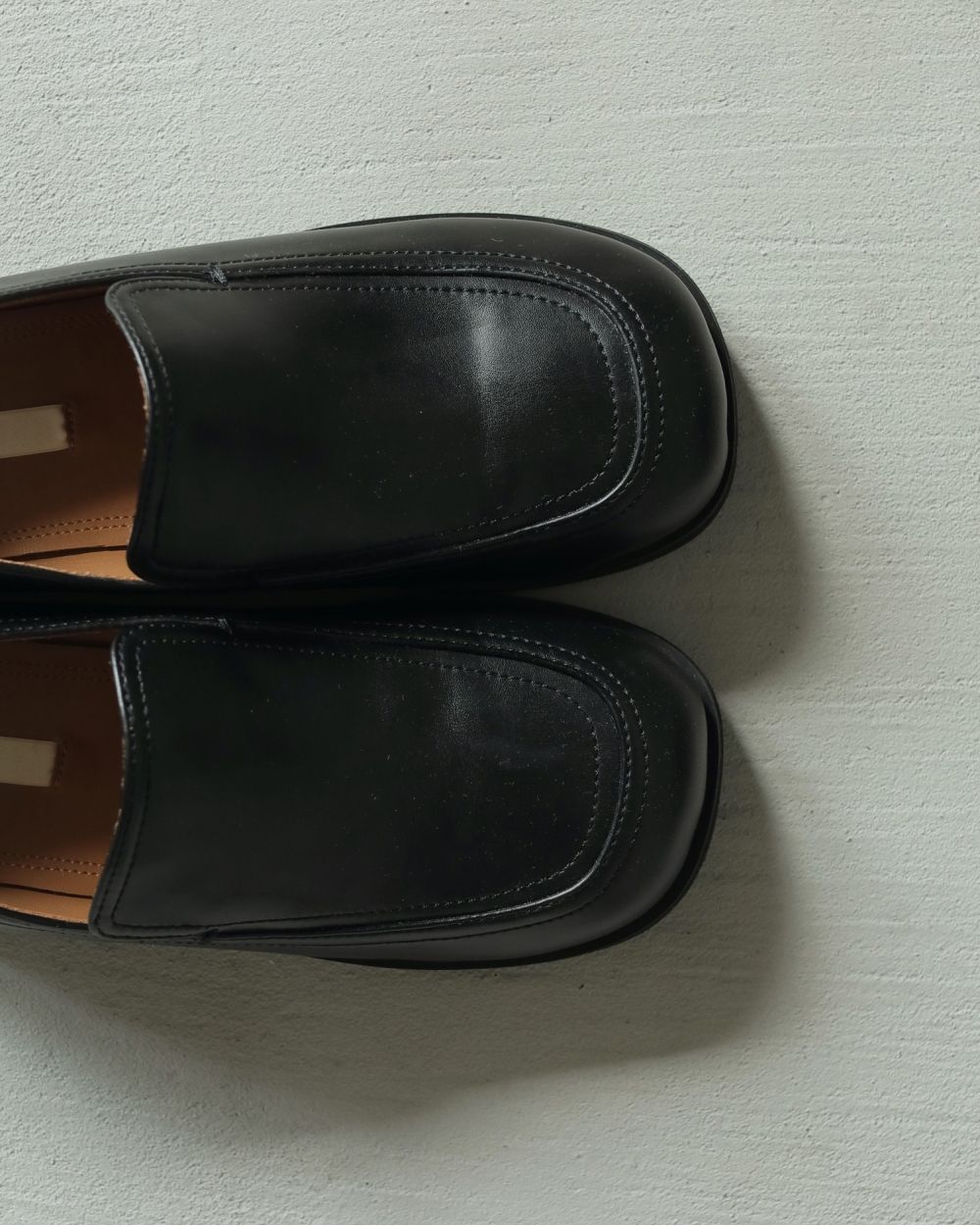 【anuke 2026 winter】Ecoleather Loafers - Champdelarose