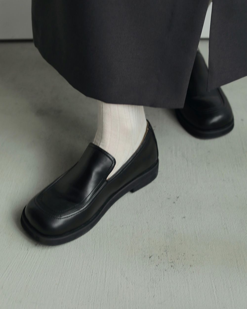 【anuke 2026 winter】Ecoleather Loafers - Champdelarose