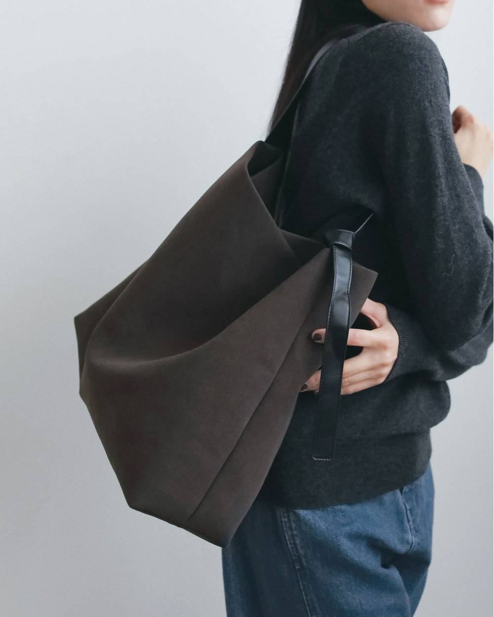 【anuke 2026 winter】Ecoleather Tote Bag - Champdelarose