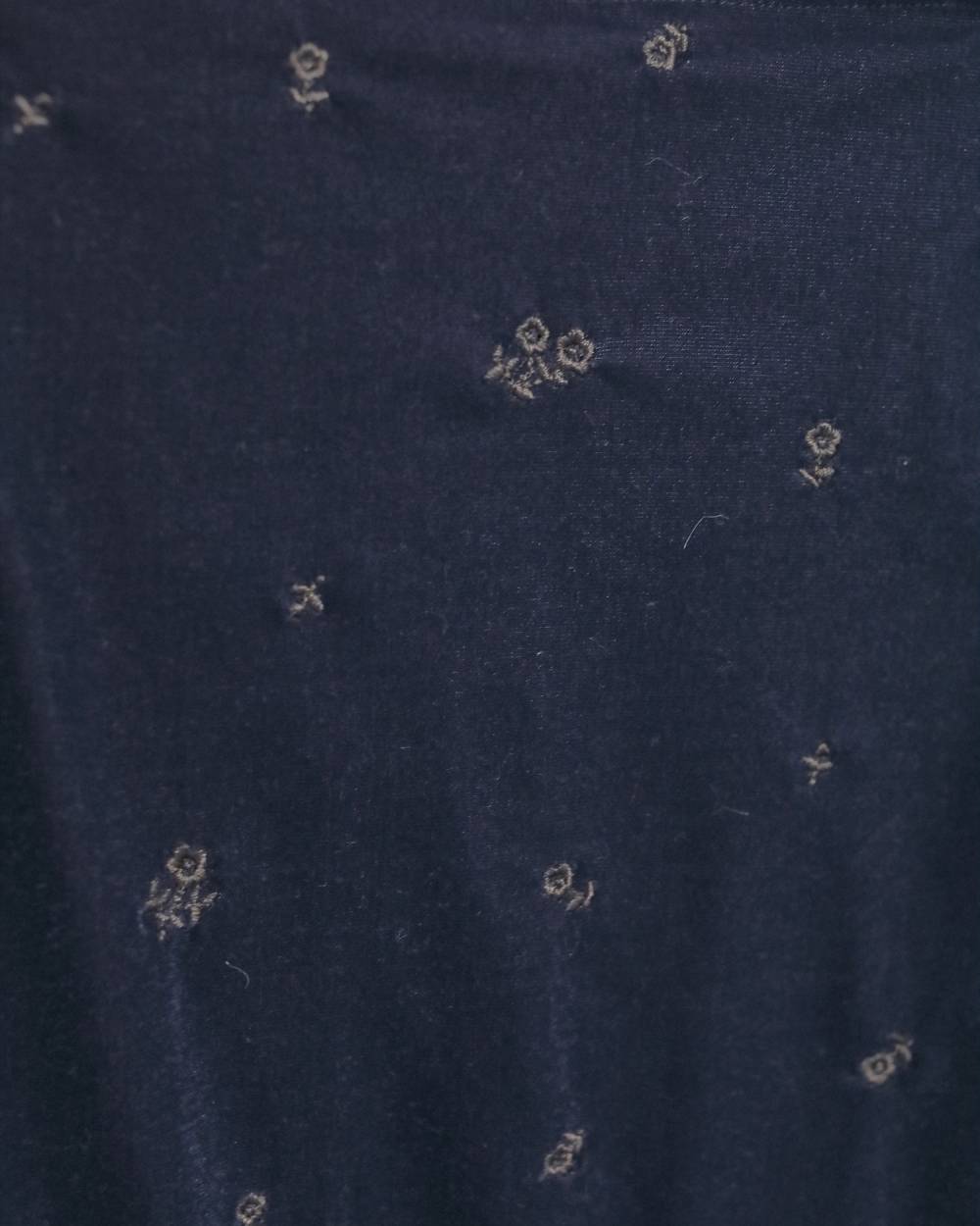【anuke 2026 winter】Embroidery Flower Velourskirt - Champdelarose