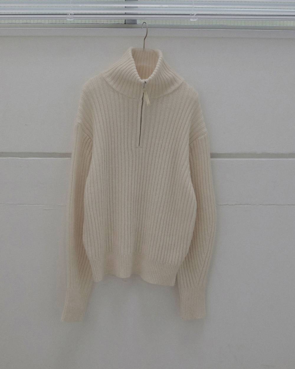 【anuke 2026 winter】Halfzip Rib Knit - Champdelarose
