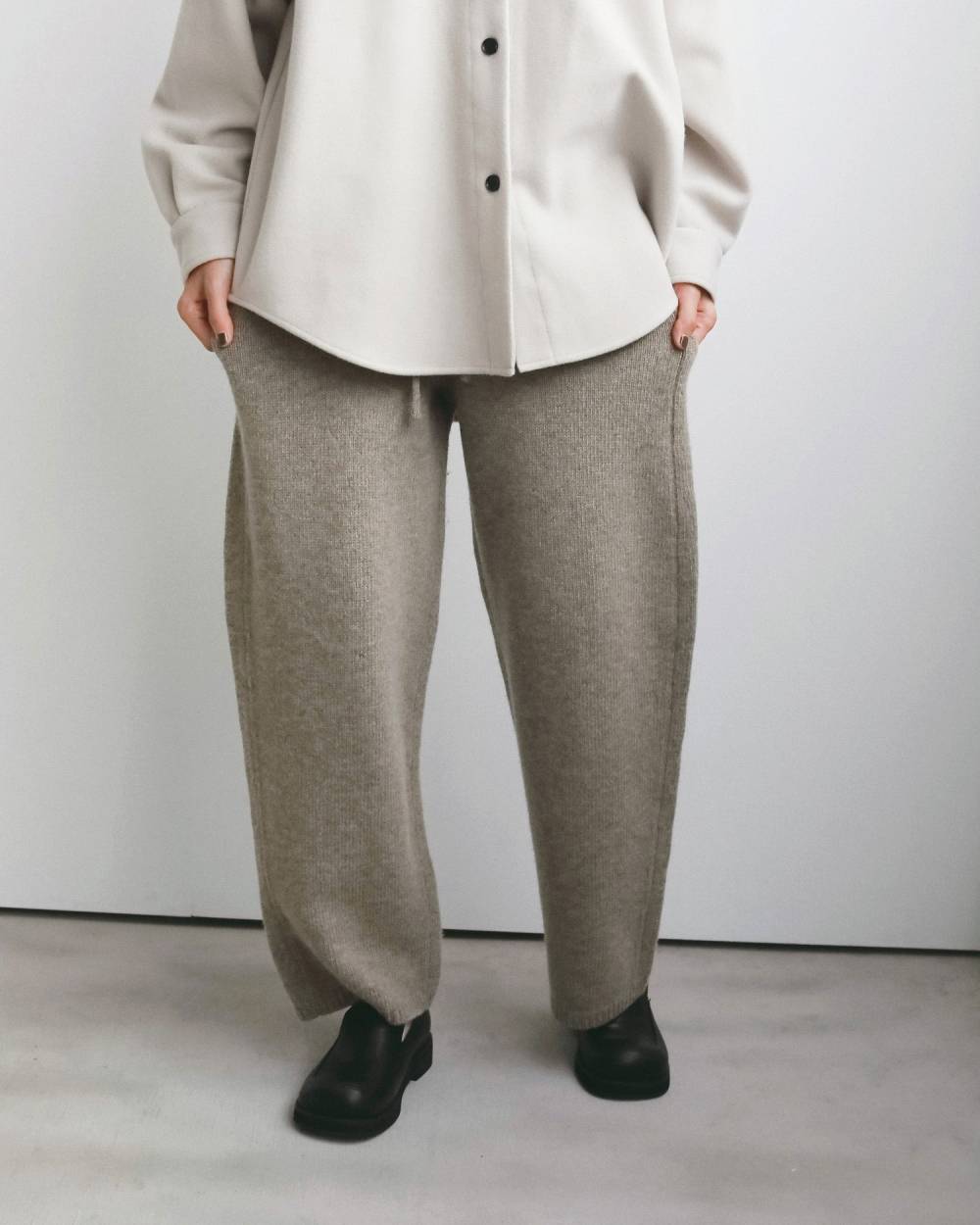 【anuke 2026 winter】Knit Cocoon Pants - Champdelarose