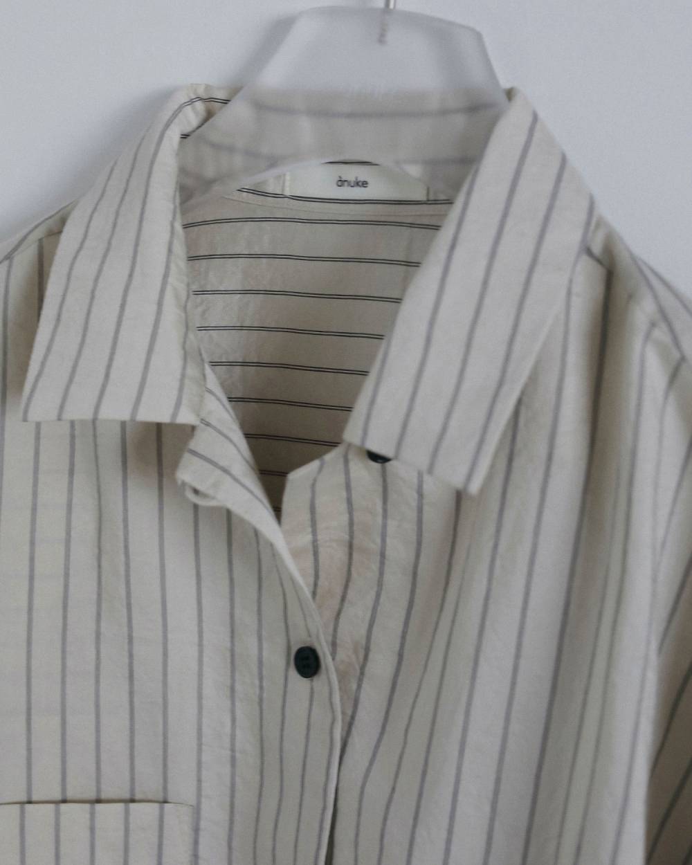 【anuke 2026 winter】Opencollar Stripe Shirts - Champdelarose