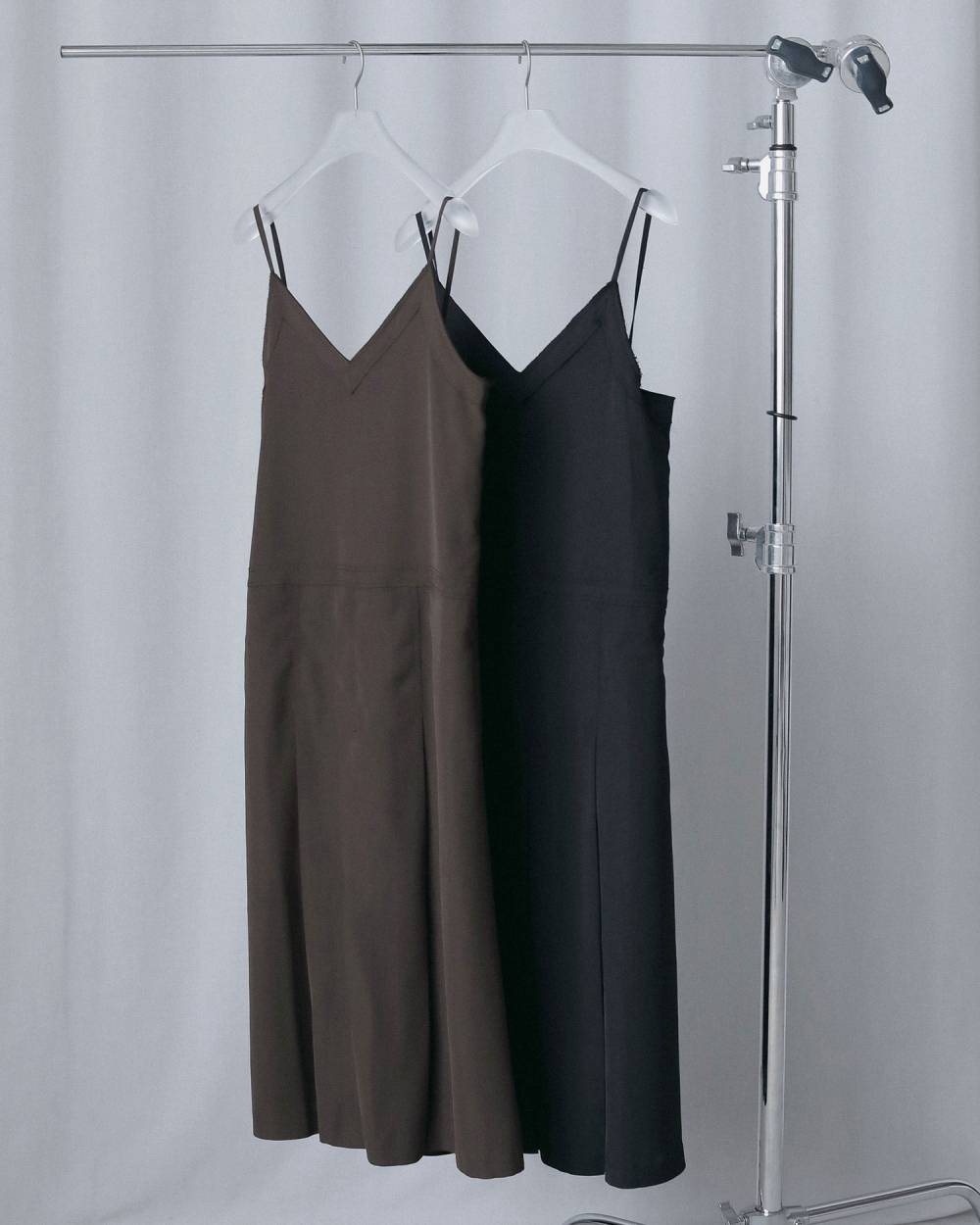 【anuke 2026 winter】Pleats Camisole Onepiece - Champdelarose