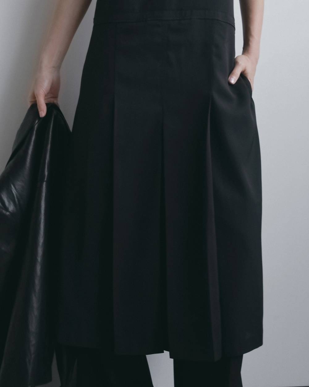 【anuke 2026 winter】Pleats Camisole Onepiece - Champdelarose