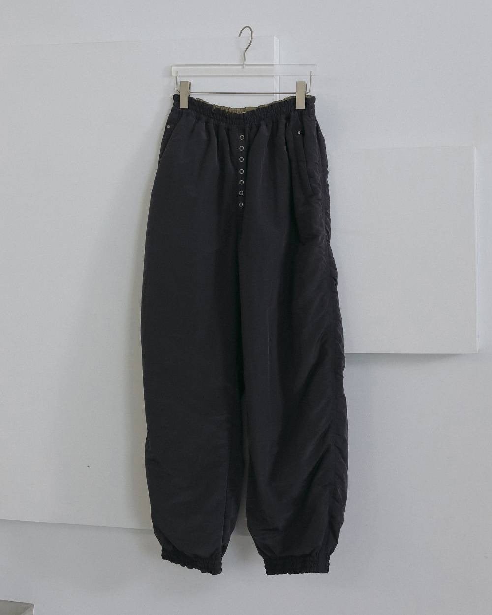 【anuke 2026 winter】Reversible Padding Pants - Champdelarose