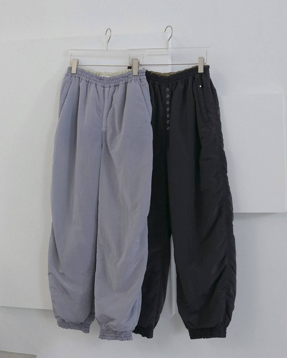 【anuke 2026 winter】Reversible Padding Pants - Champdelarose
