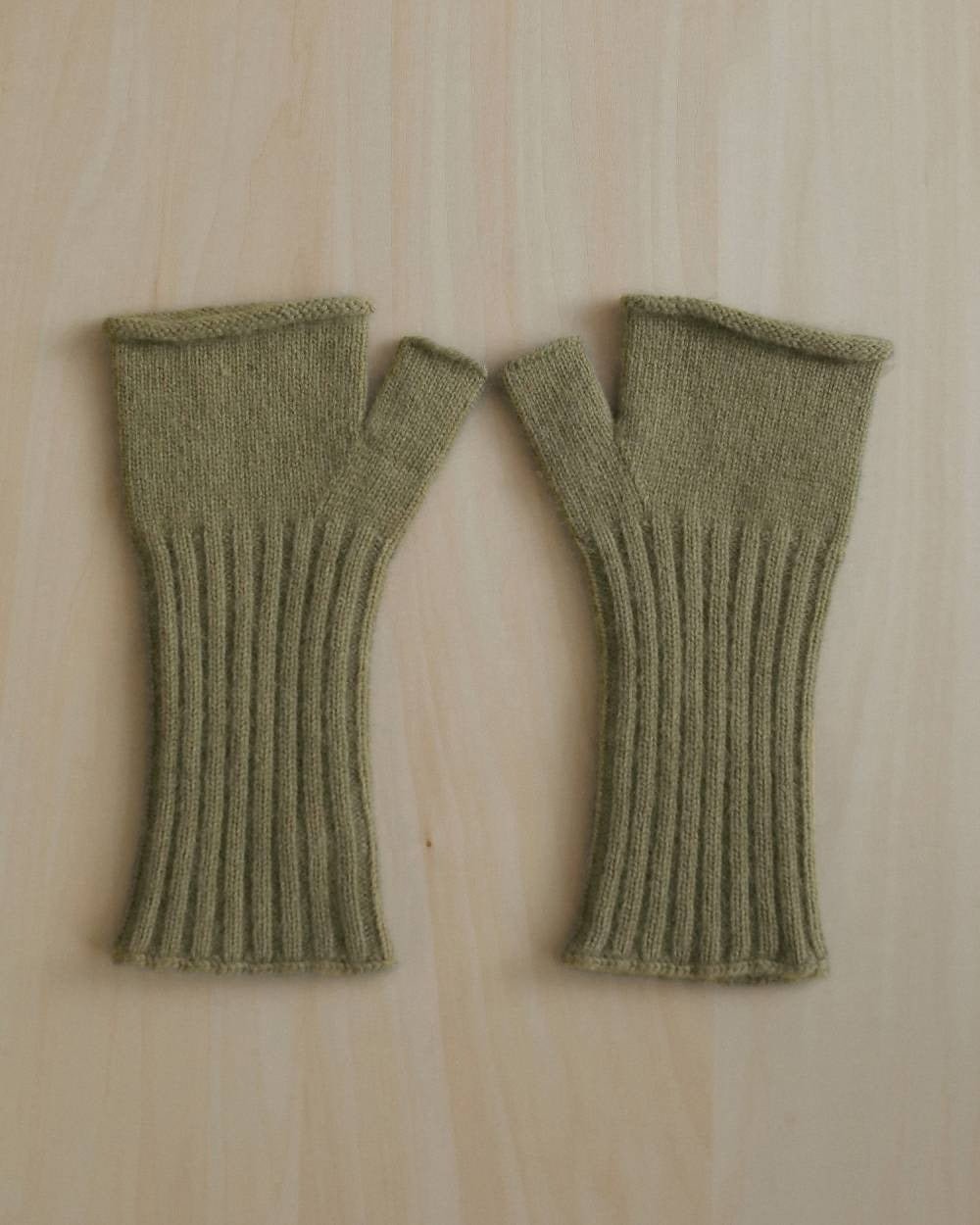 【anuke 2026 winter】Rib Knit Glove - Champdelarose