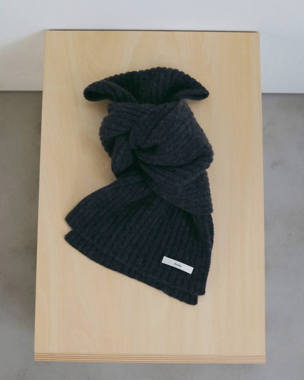 【anuke 2026 winter】Rib Knit Stole - Champdelarose