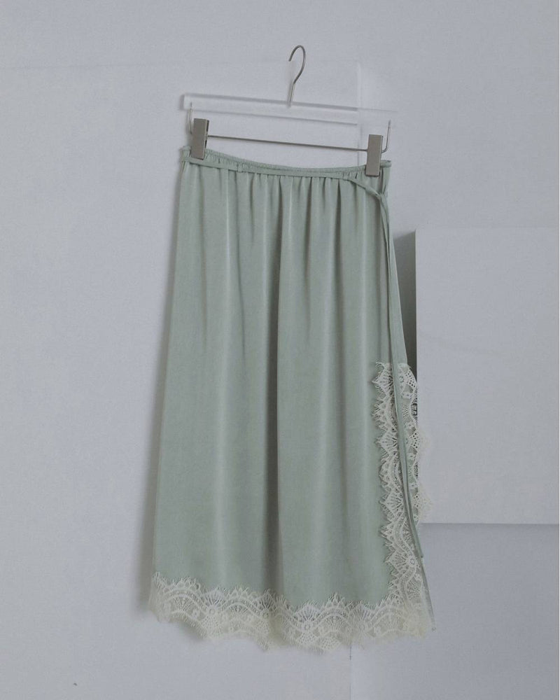 【anuke 2026 winter】Satin Lace Skirt - Champdelarose