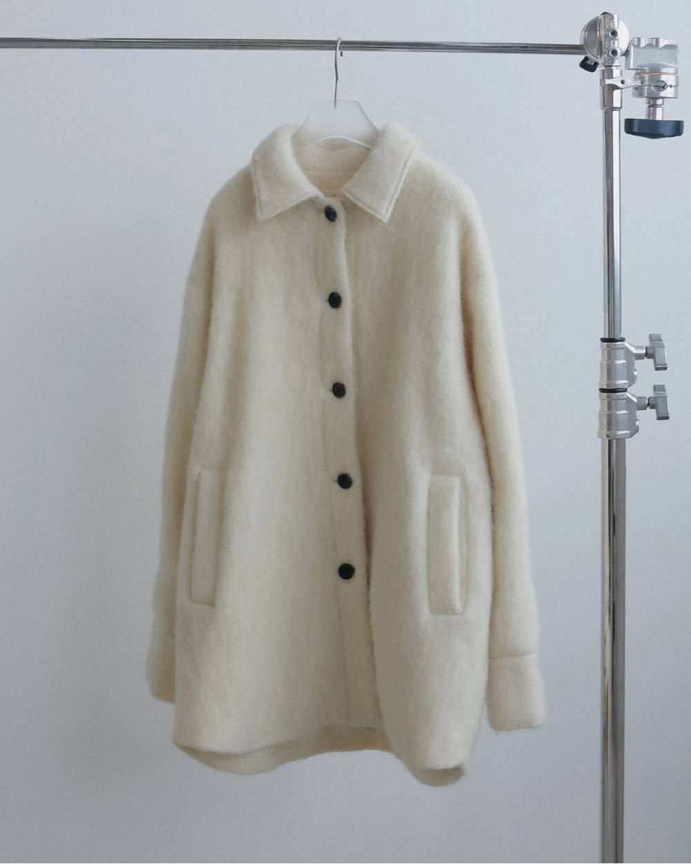 【anuke 2026 winter】Shaggy Over Jacket - Champdelarose