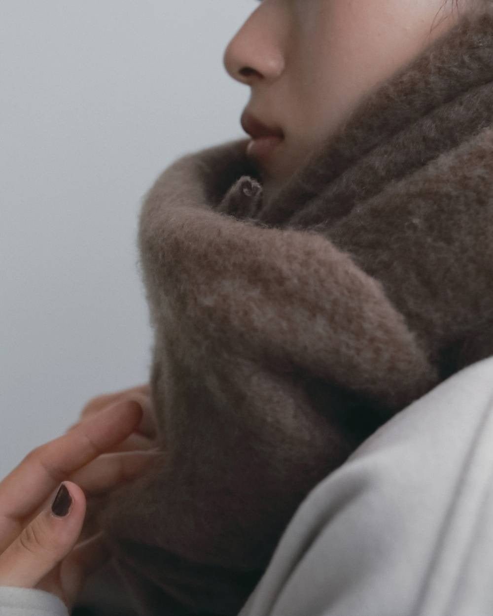 【anuke 2026 winter】Soft Fringe Stole - Champdelarose