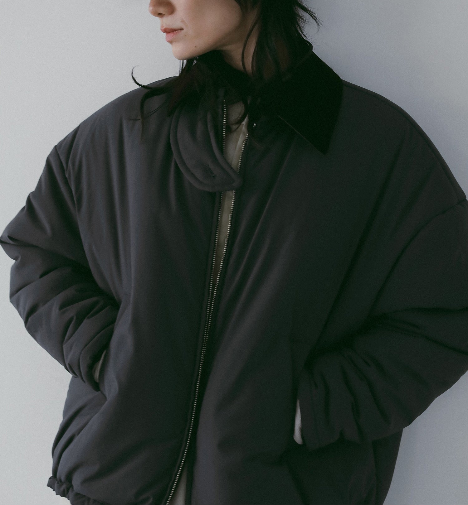 【anuke 2026 winter】Velour Collar Blouzon - Champdelarose