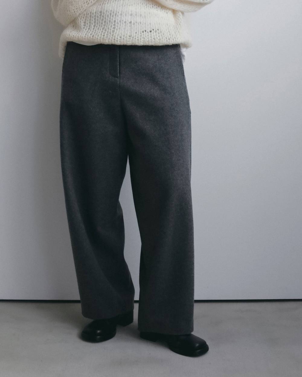 【anuke 2026 winter】Wool Cocoon Pants - Champdelarose