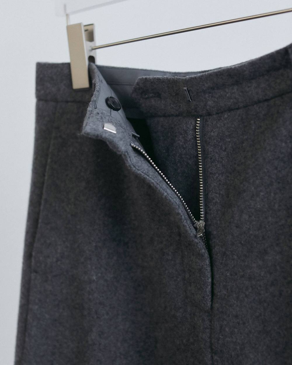 【anuke 2026 winter】Wool Cocoon Pants - Champdelarose