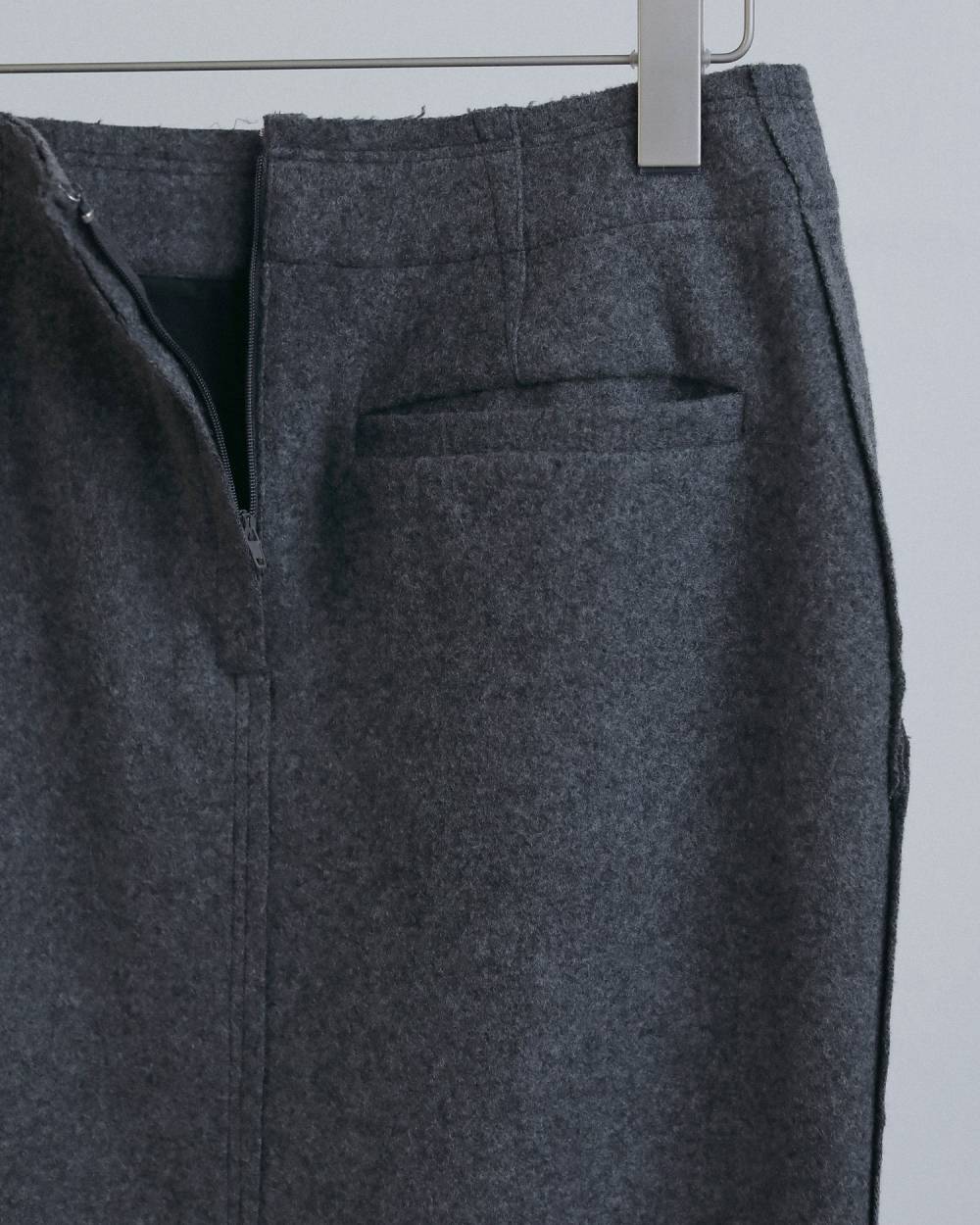 【anuke 2026 winter】Wool Cutoff Skirt - Champdelarose