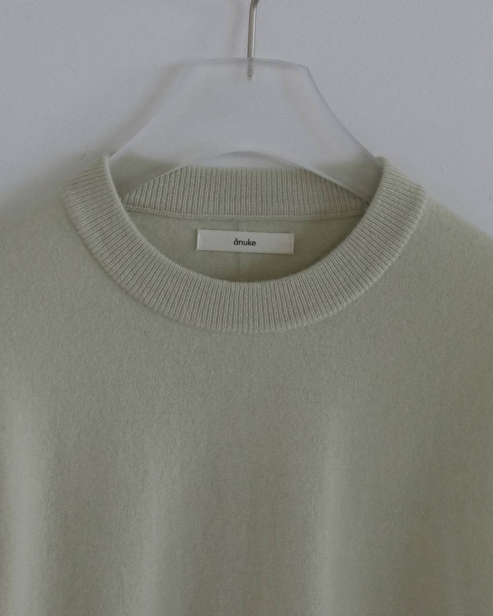【anuke 2026 winter】Wool100% Crewneck Knit - Champdelarose