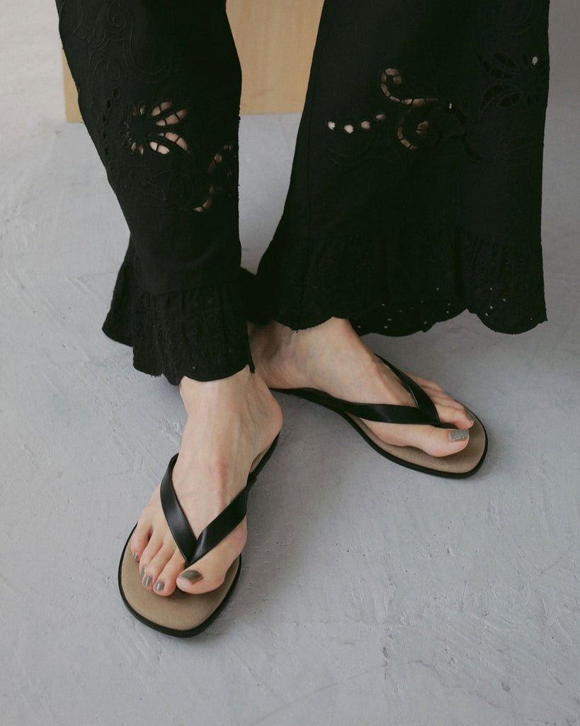 【anuke 2027 SS】Bicolor Tongs Sandals - 4月下旬頃発送 - Champdelarose
