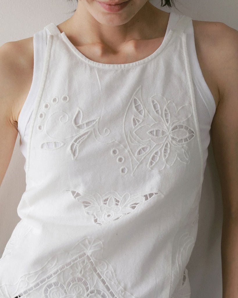 【anuke 2027 SS】Cutwork Lace Apron - 3月下旬頃発送 - Champdelarose