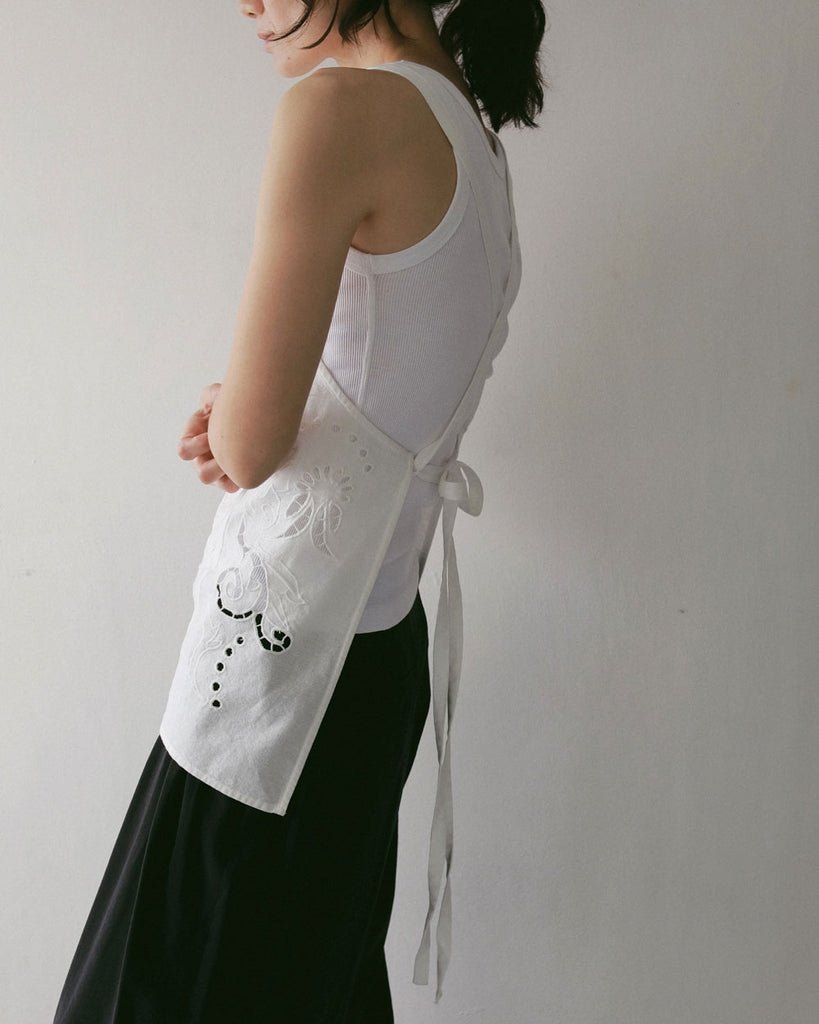 【anuke 2027 SS】Cutwork Lace Apron - 3月下旬頃発送 - Champdelarose