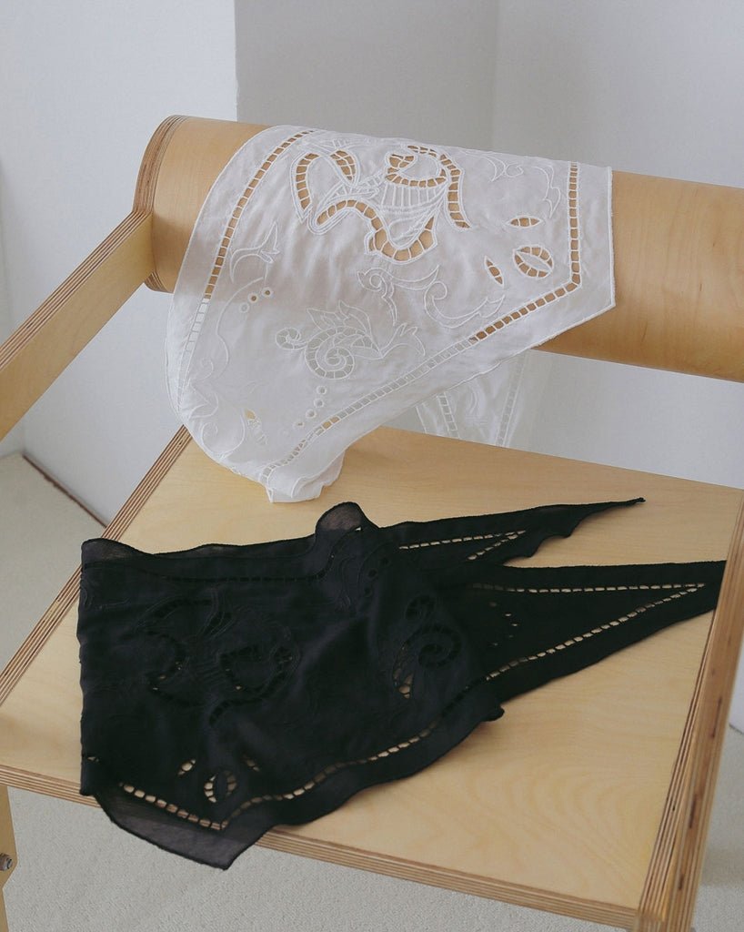 【anuke 2027 SS】Cutwork Scarf - 3月下旬頃発送 - Champdelarose