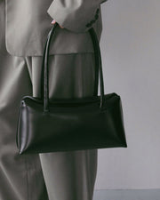 【anuke 2027 SS】Leather Boston Bag - 2月下旬頃発送 - Champdelarose