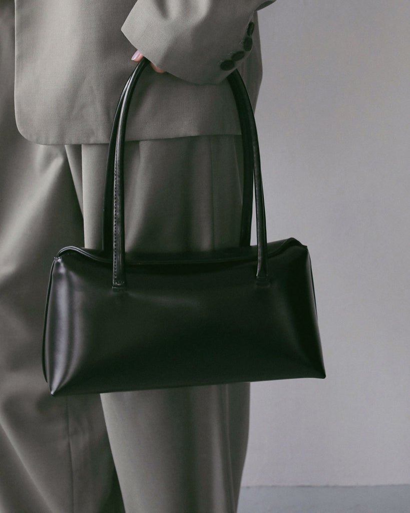 【anuke 2027 SS】Leather Boston Bag - 2月下旬頃発送 - Champdelarose