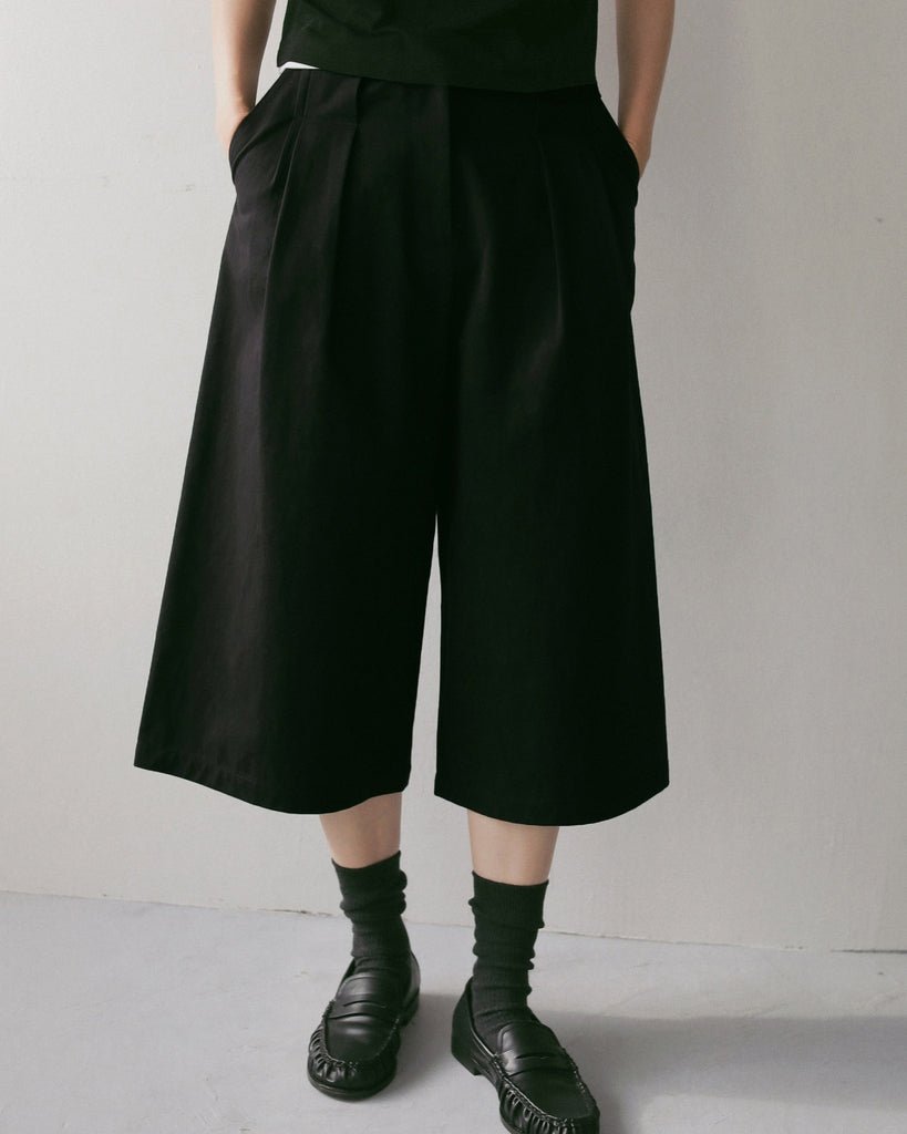 【anuke 2027 SS】Tuck Bermuda Pants - 4月下旬頃発送 - Champdelarose