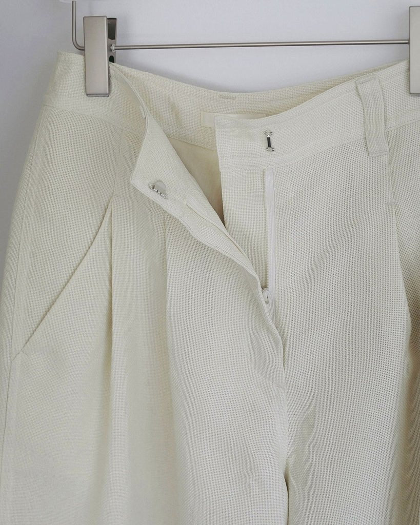 【anuke 2027 SS】Tuck Half Pants - 3月下旬頃発送 - Champdelarose