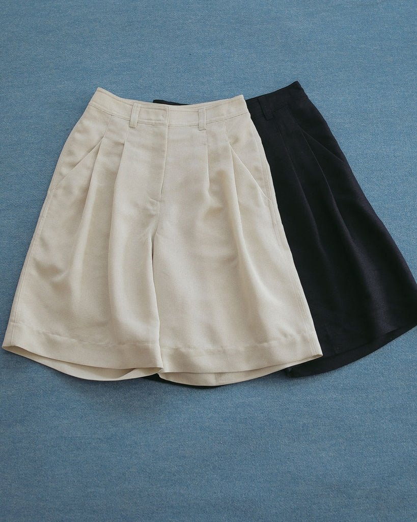 【anuke 2027 SS】Tuck Half Pants - 3月下旬頃発送 - Champdelarose