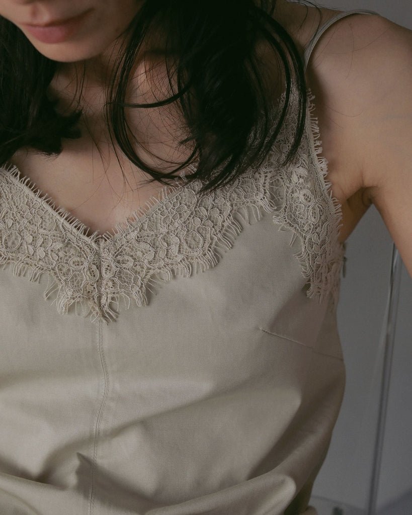 【anuke 2027 SS】Twill Lace Camisole - 3月下旬頃発送 - Champdelarose