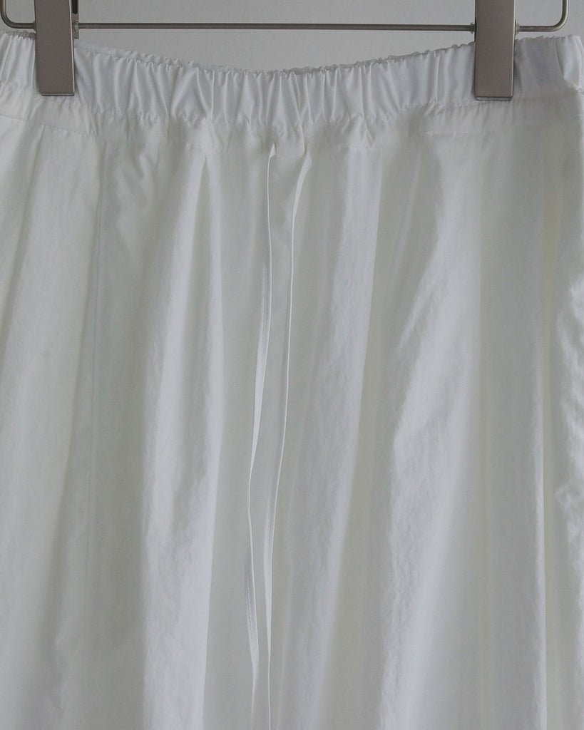 【anuke 2027 SS】Volumetuck Cocoon Pants - 3月下旬頃発送 - Champdelarose