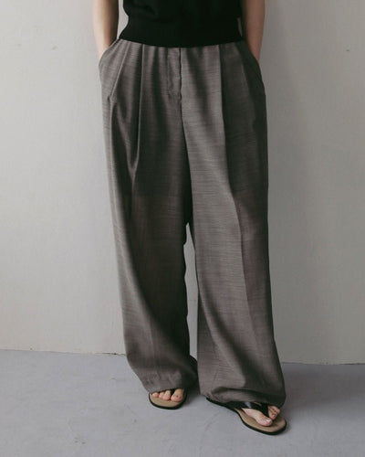 【anuke 2027 SS】Woolchambray Tuck Pants - 4月下旬頃発送 - Champdelarose