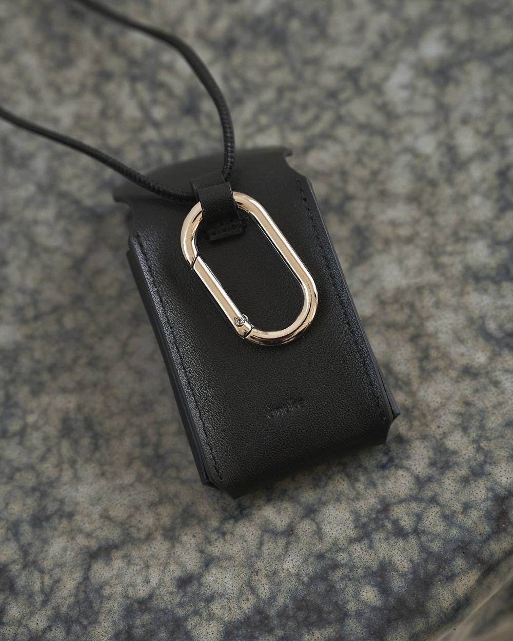 【anuke 26 SPRING / SUMMER】2way Multi Case - Champdelarose