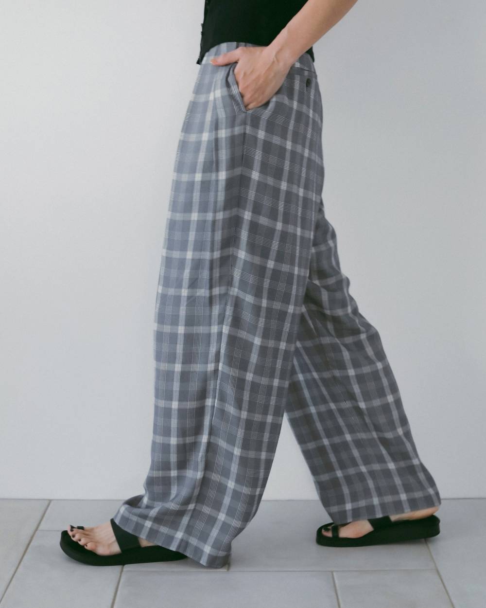【anuke 26 SPRING / SUMMER】Check Daubletuck Pants - Champdelarose