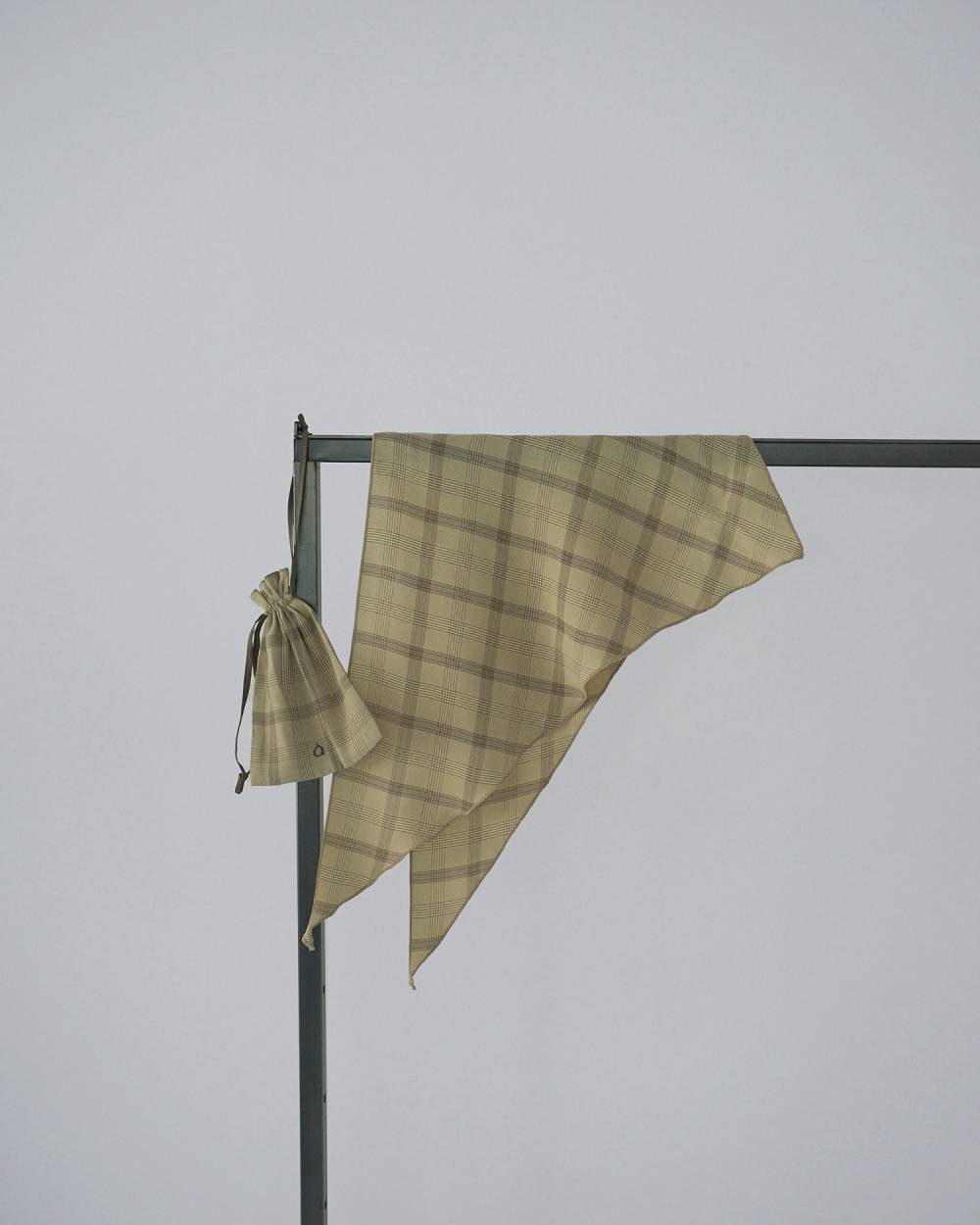 【anuke 26 SPRING / SUMMER】Check Scarf - Champdelarose