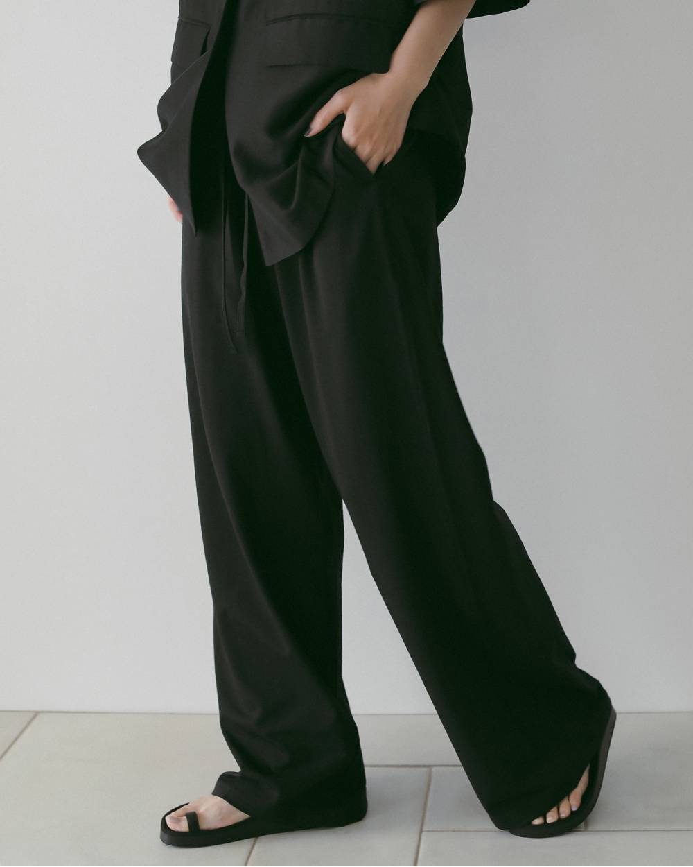 【anuke 26 SPRING / SUMMER】Cut Rough Pants - Champdelarose