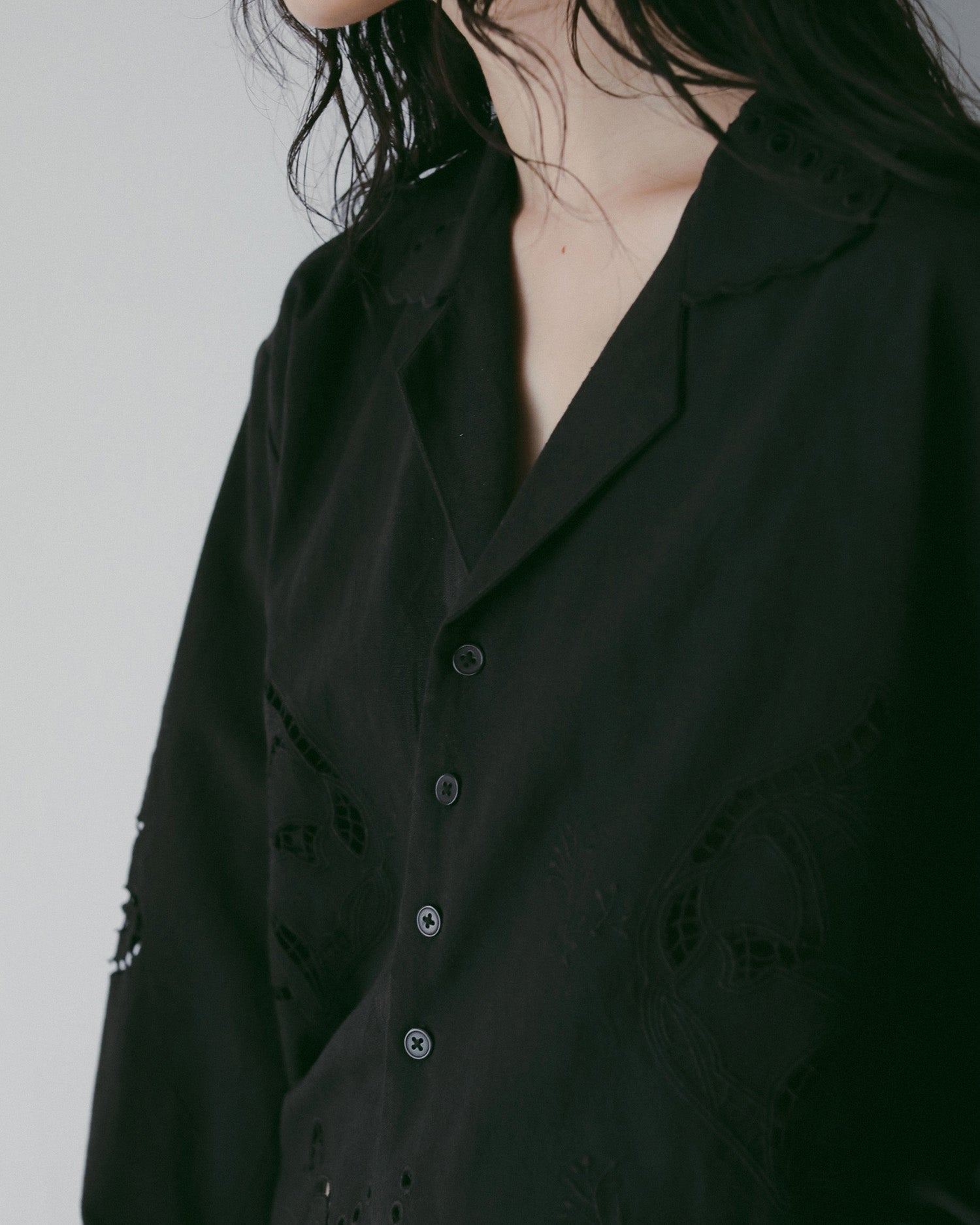 【anuke 26 SPRING / SUMMER】Cutwork Opencollar Shirts - Champdelarose