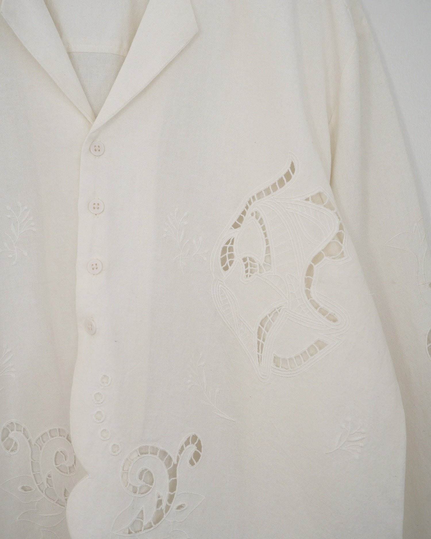 【anuke 26 SPRING / SUMMER】Cutwork Opencollar Shirts - Champdelarose
