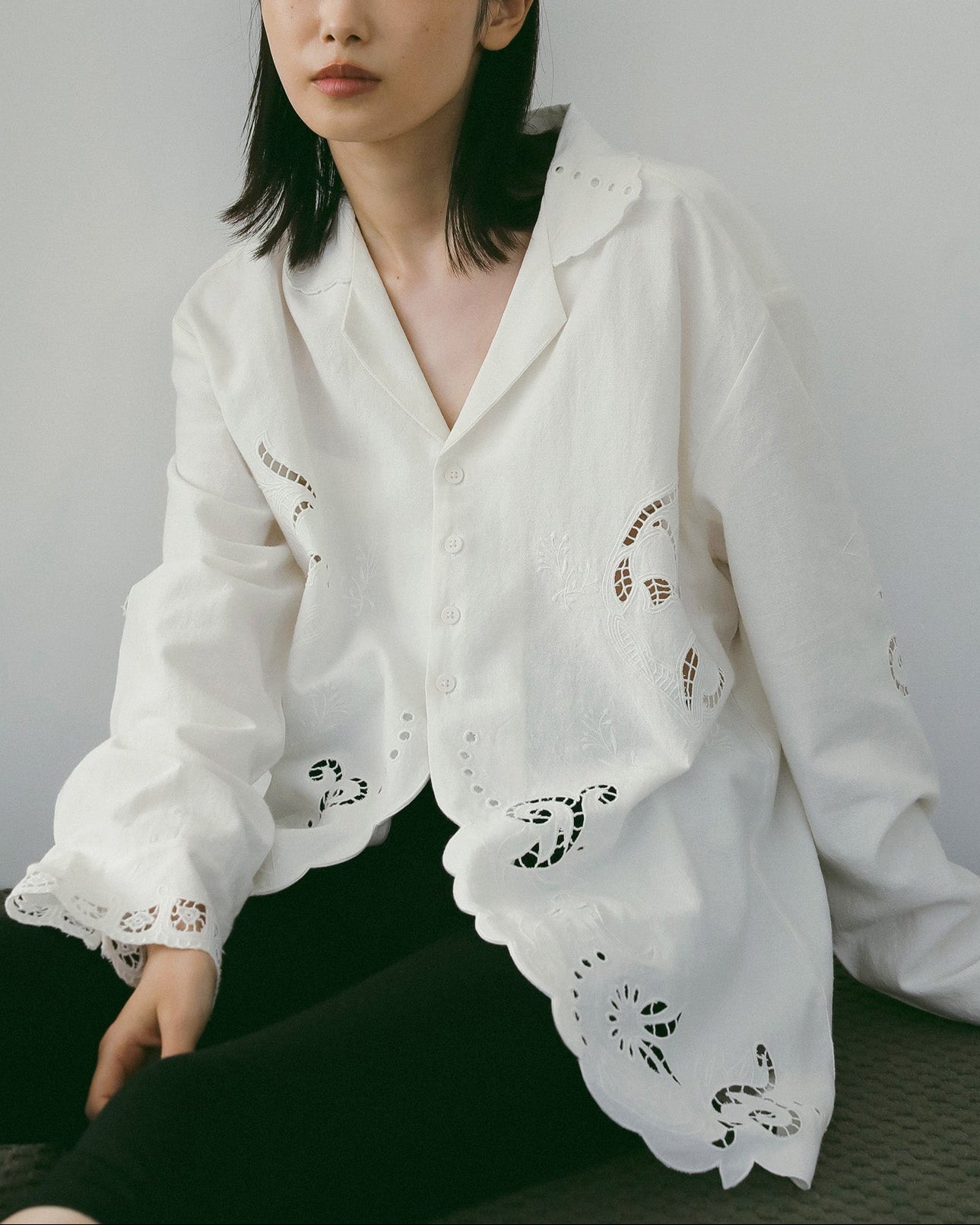 【anuke 26 SPRING / SUMMER】Cutwork Opencollar Shirts - Champdelarose