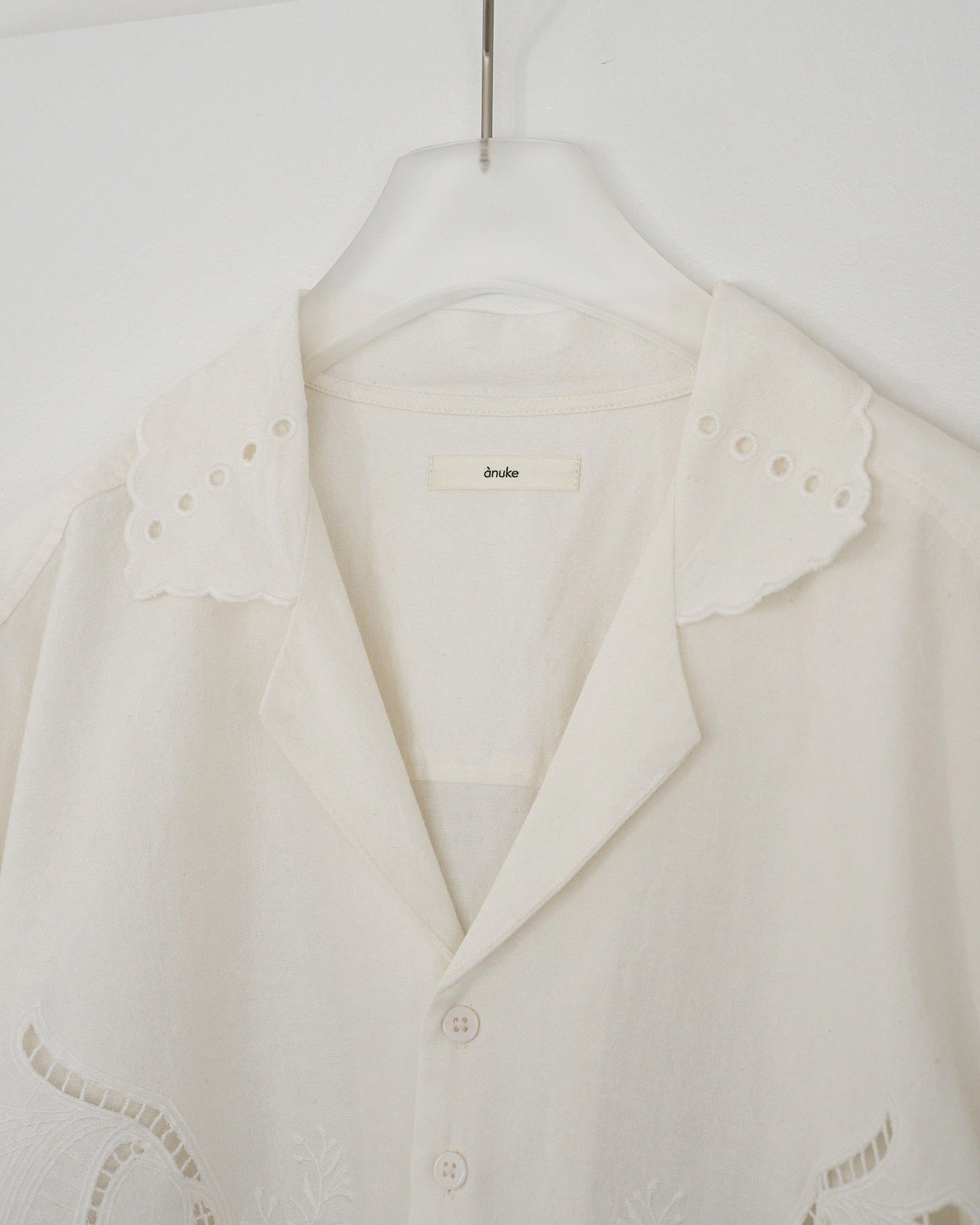 【anuke 26 SPRING / SUMMER】Cutwork Opencollar Shirts - Champdelarose
