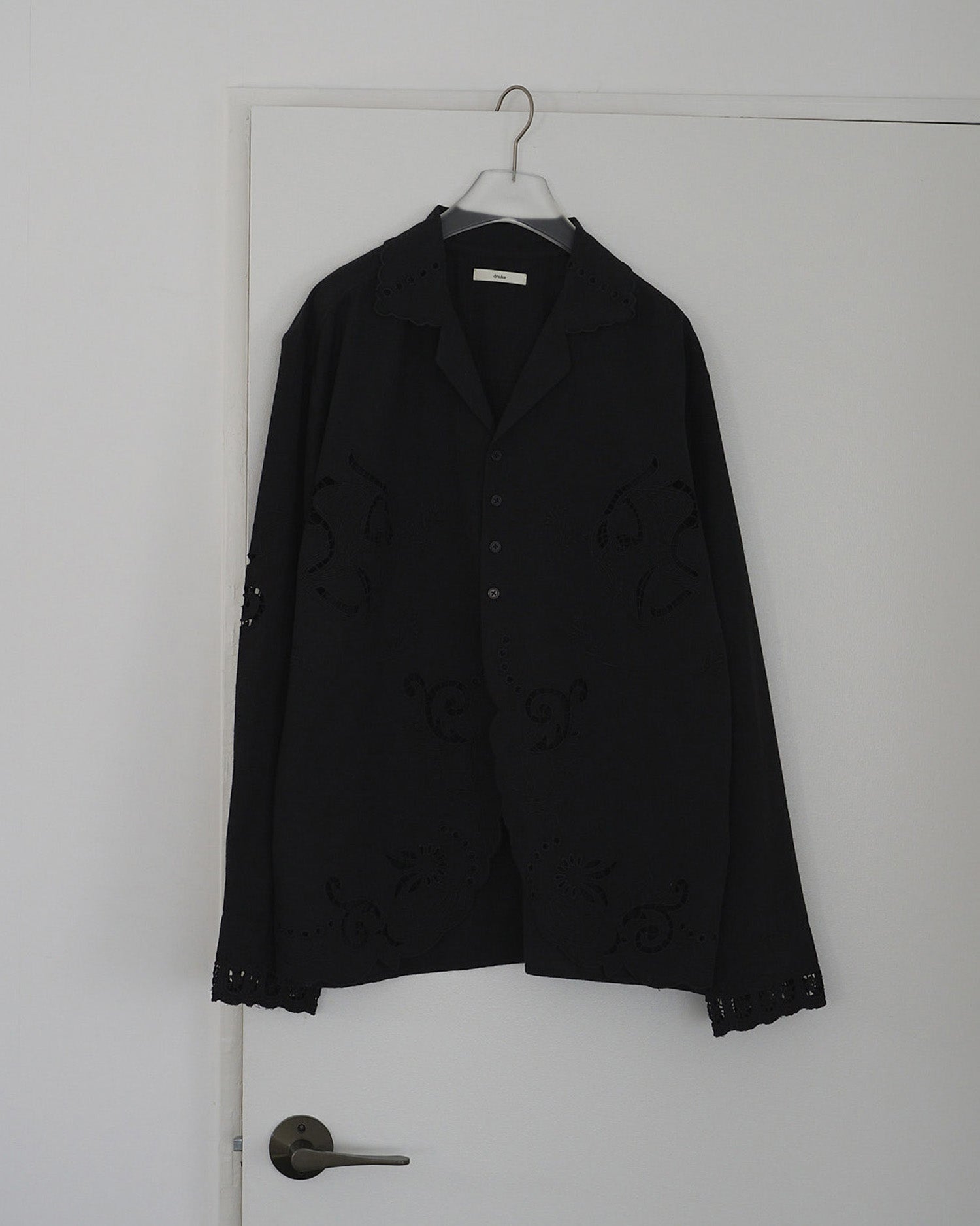 【anuke 26 SPRING / SUMMER】Cutwork Opencollar Shirts - Champdelarose