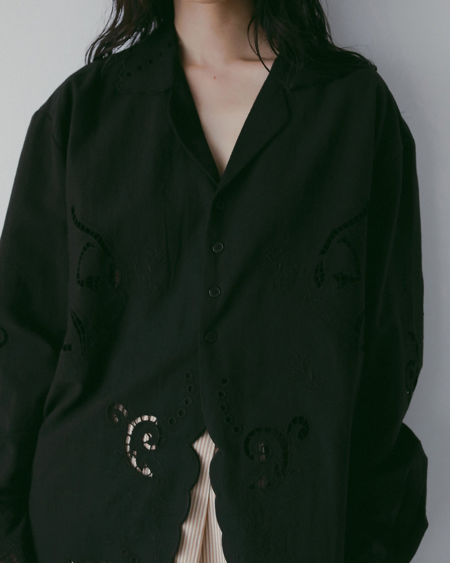 【anuke 26 SPRING / SUMMER】Cutwork Opencollar Shirts - Champdelarose