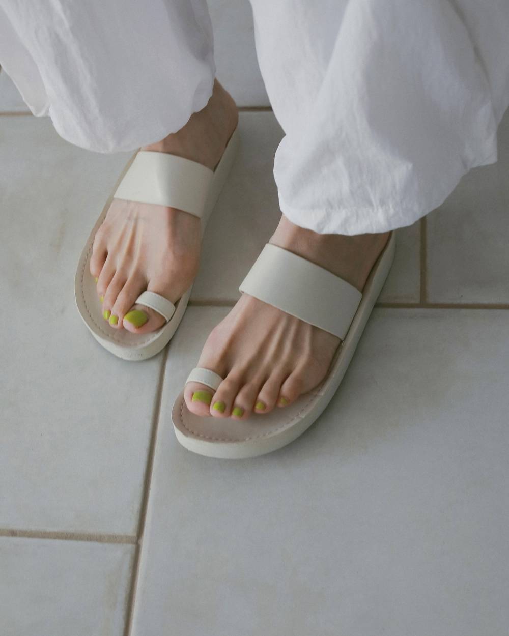 【anuke 26 SPRING / SUMMER】Ecoleather Belt Sandals - Champdelarose