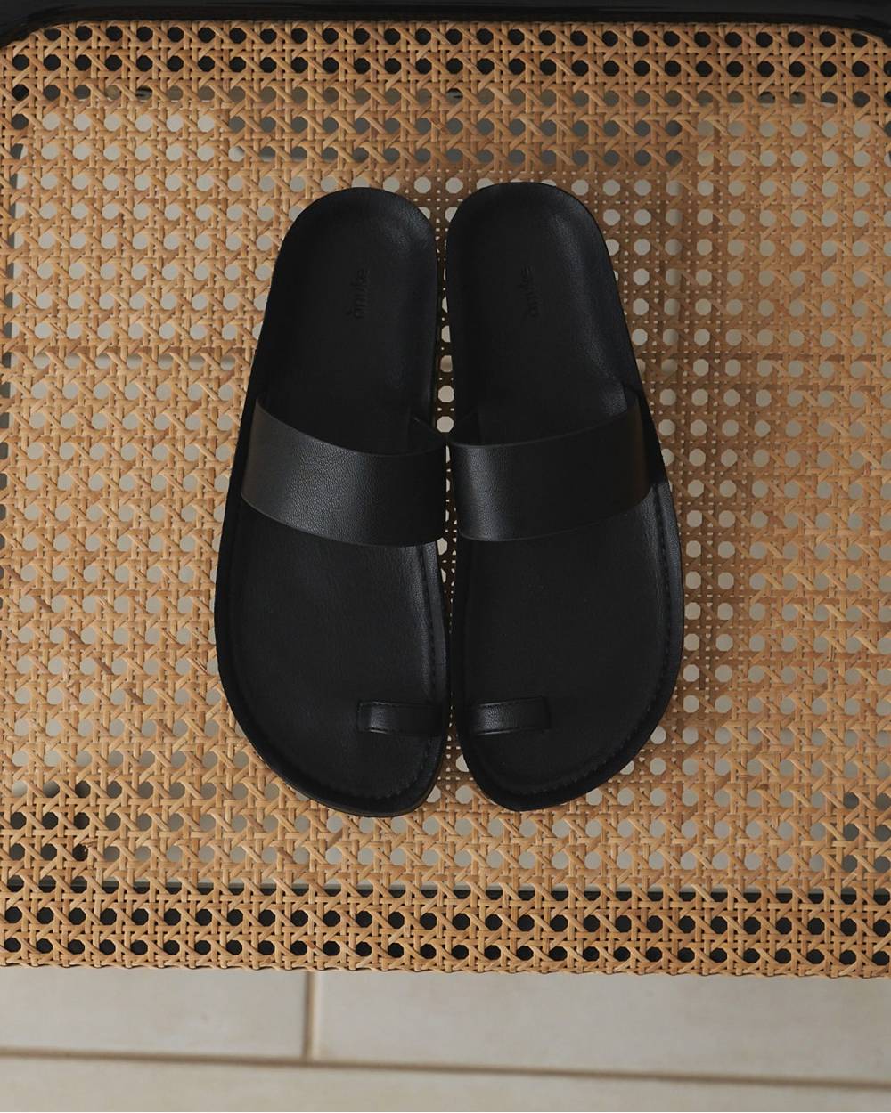 【anuke 26 SPRING / SUMMER】Ecoleather Belt Sandals - Champdelarose