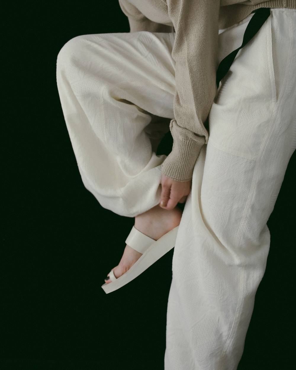 【anuke 26 SPRING / SUMMER】Ecoleather Belt Sandals - Champdelarose