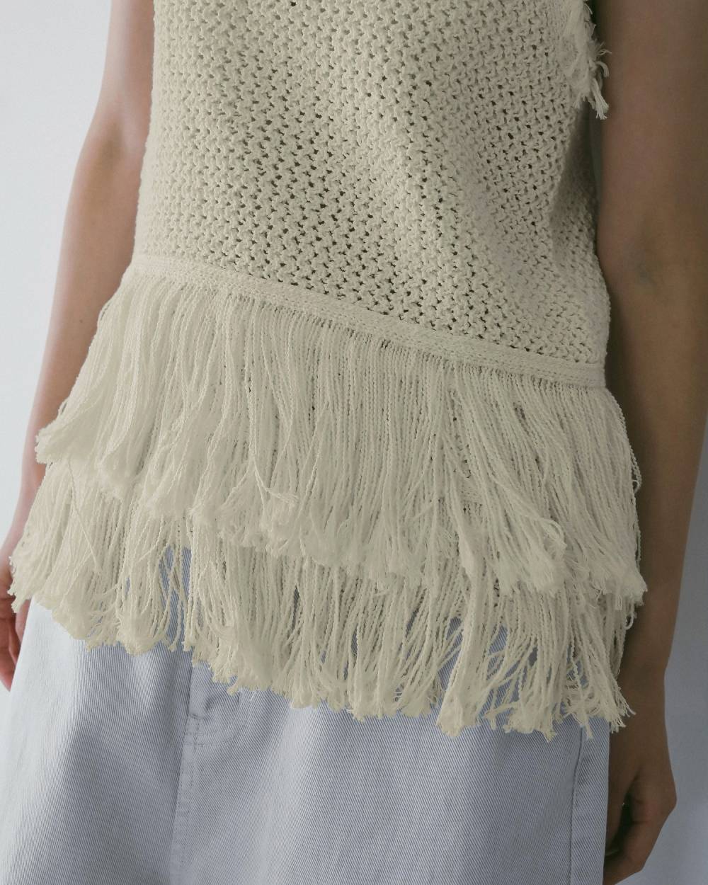 【anuke 26 SPRING / SUMMER】Fringe Knit Tanktop - Champdelarose